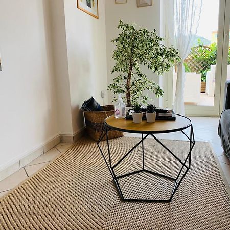 カッシーノA Casa Di Carolinaアパートメント エクステリア 写真